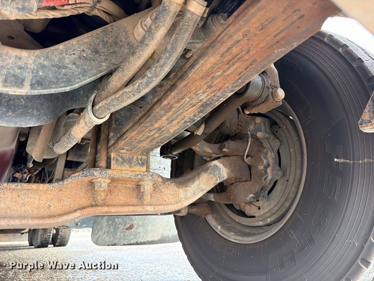 image for item ED5412 2013 Mack CHU613 fuel truck