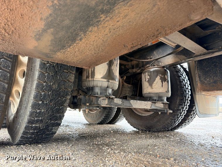 image for item ED5412 2013 Mack CHU613 fuel truck
