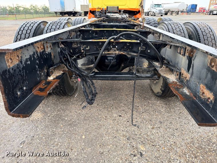 image for item ED5415 2015 Western Star 4700SB truck cab and chassis