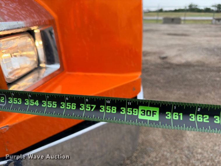 image for item ED5415 2015 Western Star 4700SB truck cab and chassis