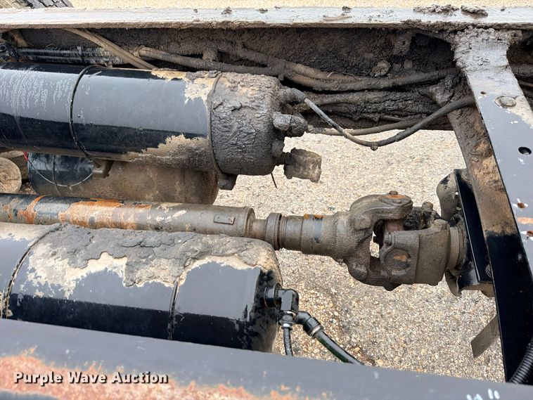 image for item ED5415 2015 Western Star 4700SB truck cab and chassis