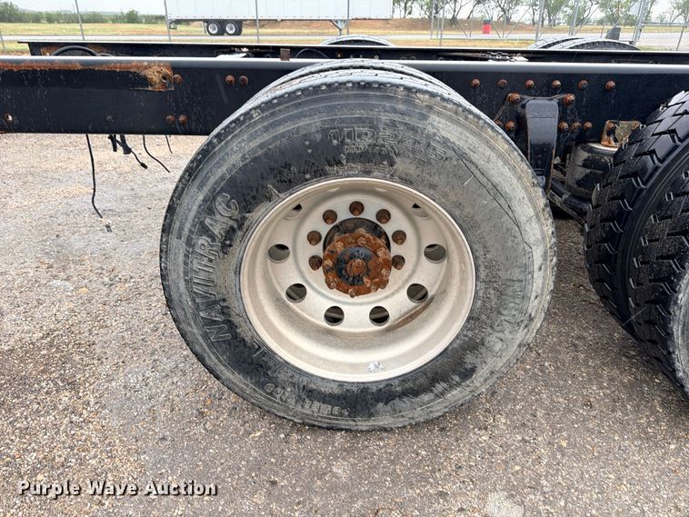 image for item ED5415 2015 Western Star 4700SB truck cab and chassis