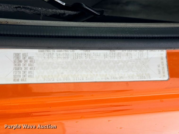 image for item ED5415 2015 Western Star 4700SB truck cab and chassis