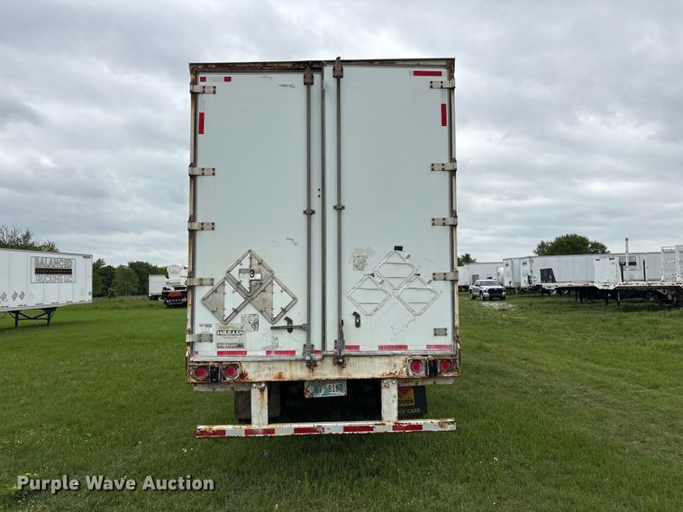 image for item EG9021 2010 Wabash dry van trailer