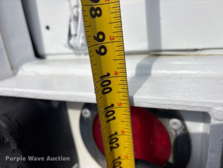 image for item EG9061 1998 Wabash dry van trailer