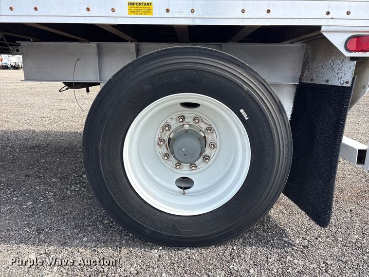 image for item EG9061 1998 Wabash dry van trailer