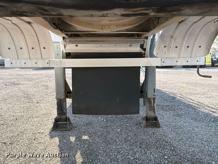 image for item EG9271 2012 Dragon Products 150BBL VACUUM TANK vacuum trailer