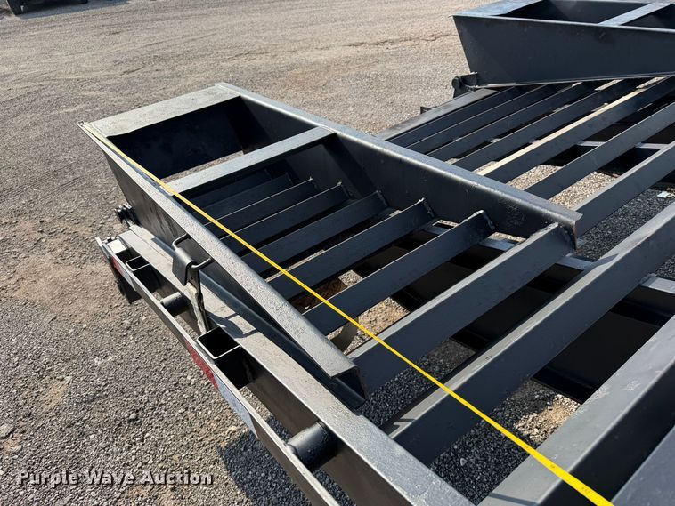 image for item EG9272 2014 Maxey Trailers equipment trailer