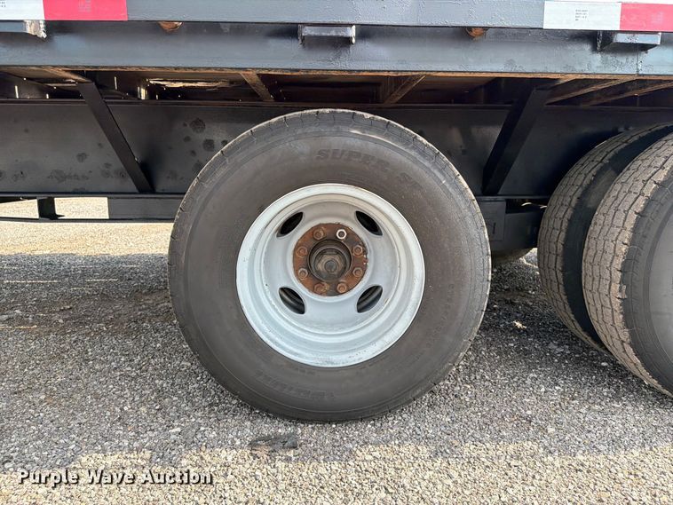 image for item EG9272 2014 Maxey Trailers equipment trailer