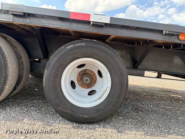 image for item EG9272 2014 Maxey Trailers equipment trailer