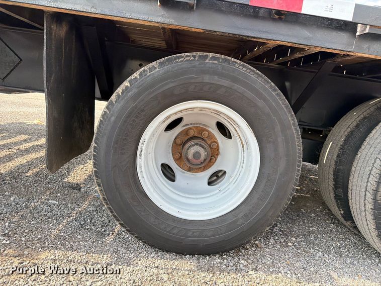image for item EG9272 2014 Maxey Trailers equipment trailer