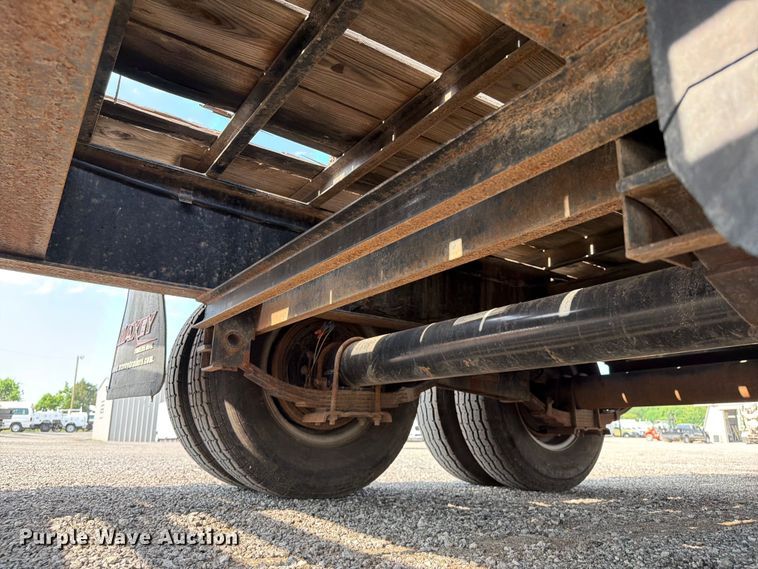 image for item EG9272 2014 Maxey Trailers equipment trailer
