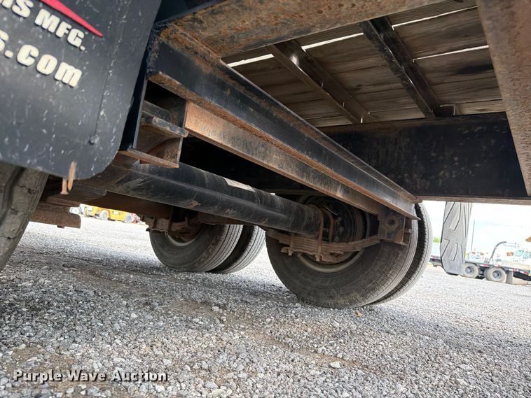 image for item EG9272 2014 Maxey Trailers equipment trailer