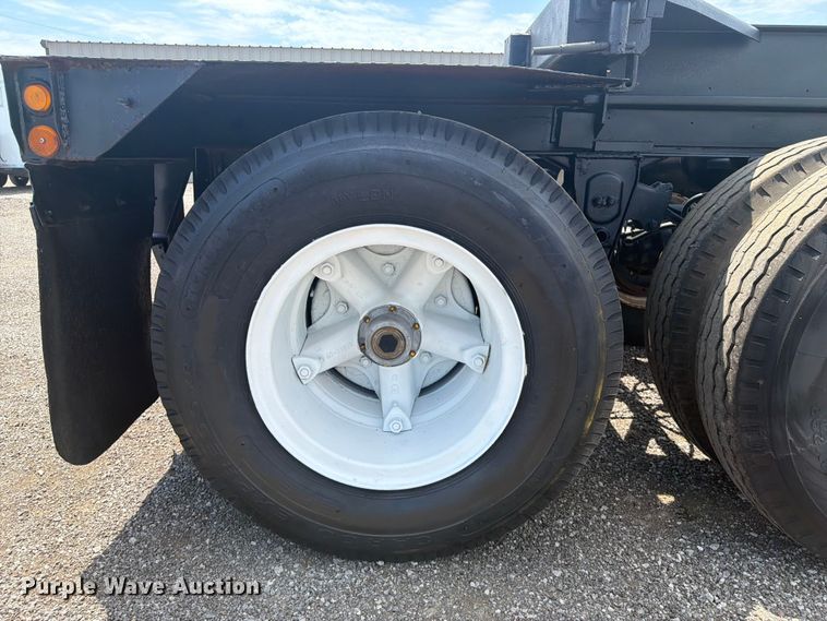 image for item EG9287 1997 Shoreland'r container trailer