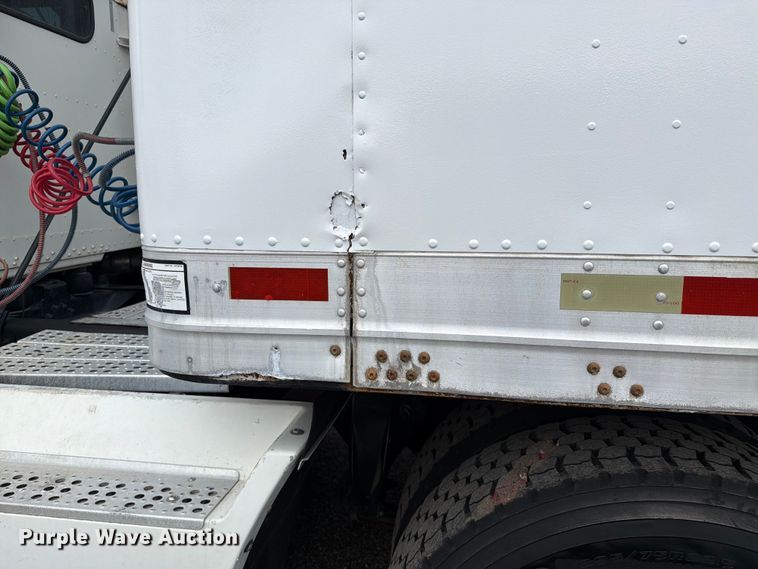image for item EG9305 2009 Great Dane PSE-1919-02099 dry van trailer