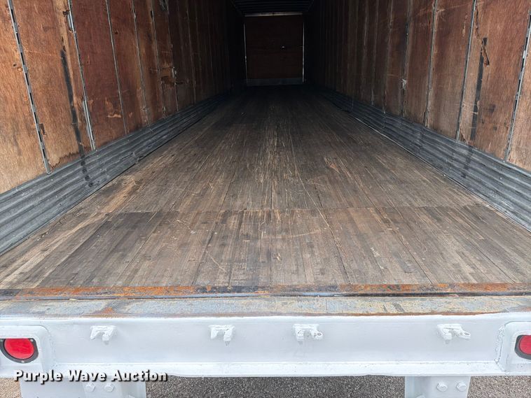 image for item EG9307 2004 Great Dane dry van trailer