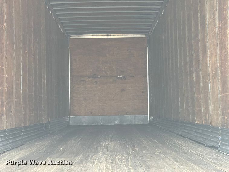 image for item EG9307 2004 Great Dane dry van trailer