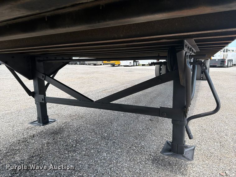 image for item EG9307 2004 Great Dane dry van trailer