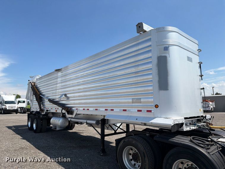 image for item EG9308 2010 Travis 2010 37FT. TRAVIS S87.5 end dump trailer