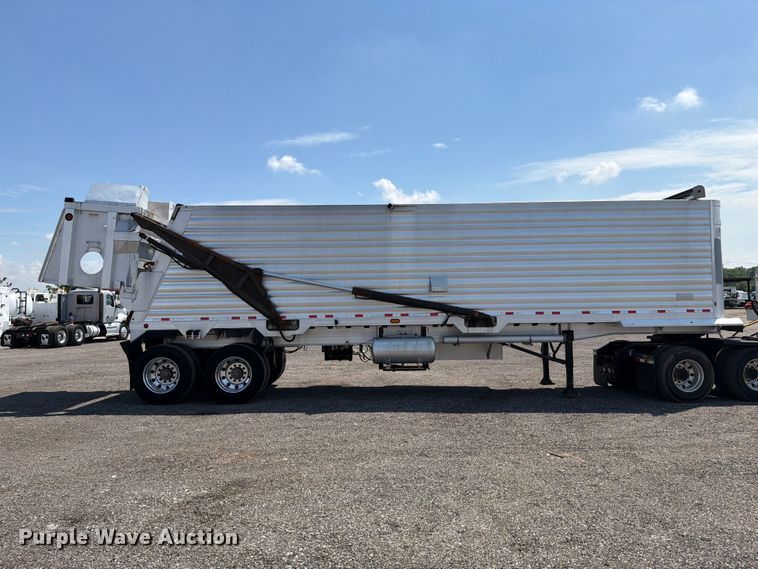 image for item EG9308 2010 Travis 2010 37FT. TRAVIS S87.5 end dump trailer