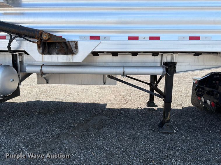 image for item EG9308 2010 Travis 2010 37FT. TRAVIS S87.5 end dump trailer