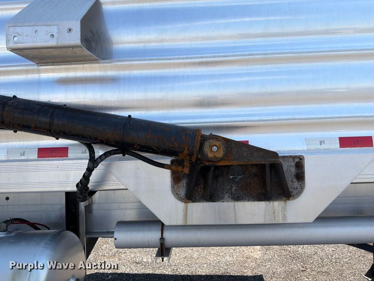 image for item EG9308 2010 Travis 2010 37FT. TRAVIS S87.5 end dump trailer