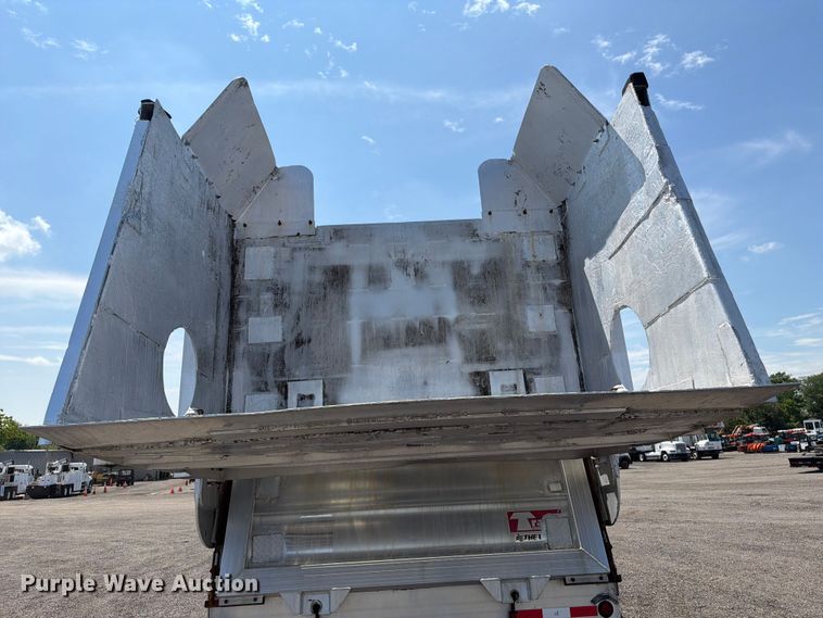 image for item EG9308 2010 Travis 2010 37FT. TRAVIS S87.5 end dump trailer