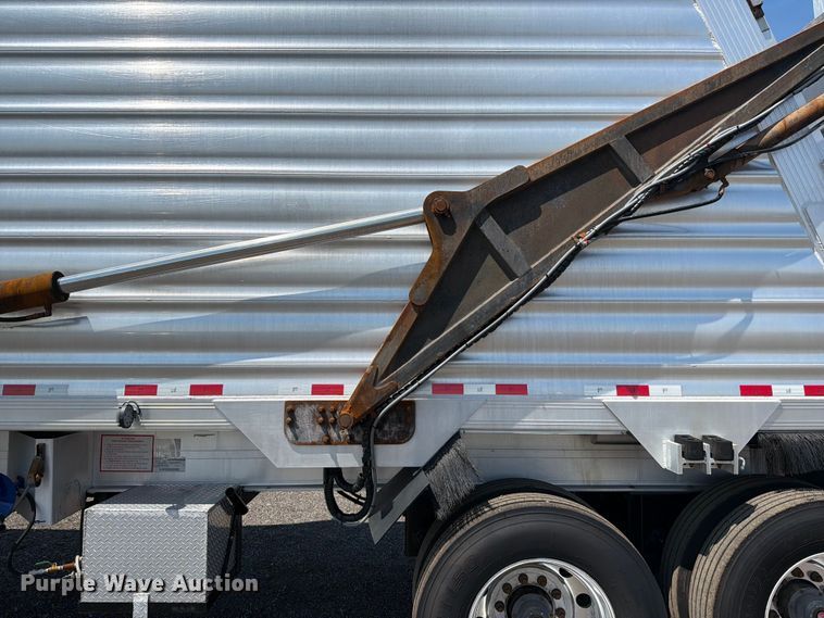 image for item EG9308 2010 Travis 2010 37FT. TRAVIS S87.5 end dump trailer