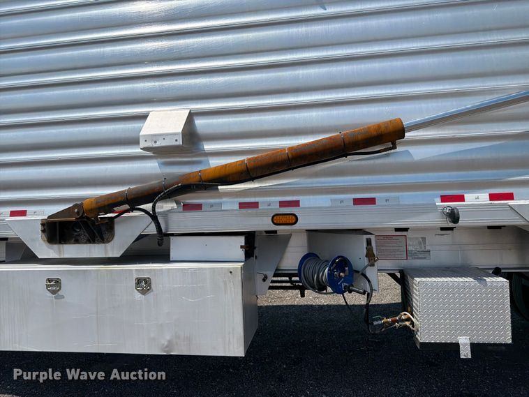 image for item EG9308 2010 Travis 2010 37FT. TRAVIS S87.5 end dump trailer