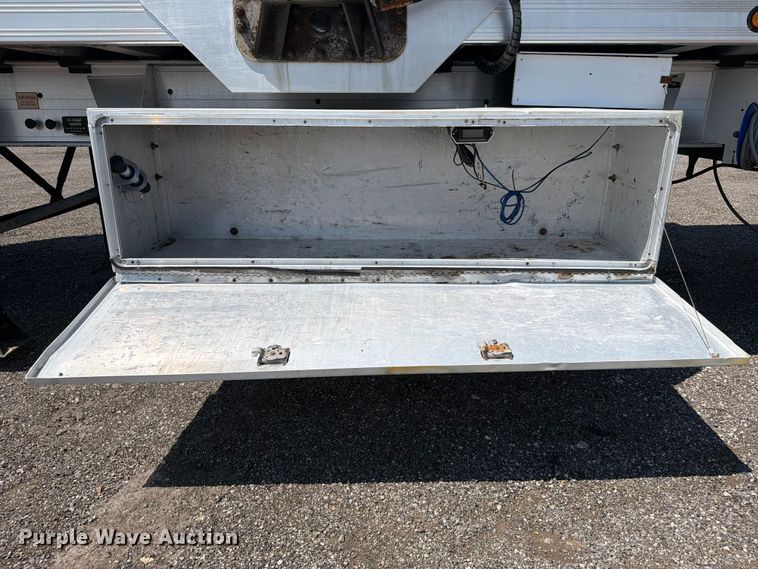 image for item EG9308 2010 Travis 2010 37FT. TRAVIS S87.5 end dump trailer