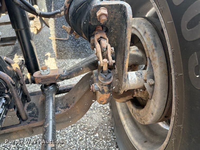 image for item EG9312 1999 Kenworth T800 semi truck