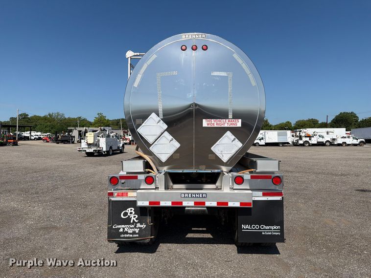 image for item EG9315 2014 Brenner vacuum trailer