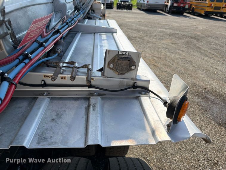 image for item EG9315 2014 Brenner vacuum trailer