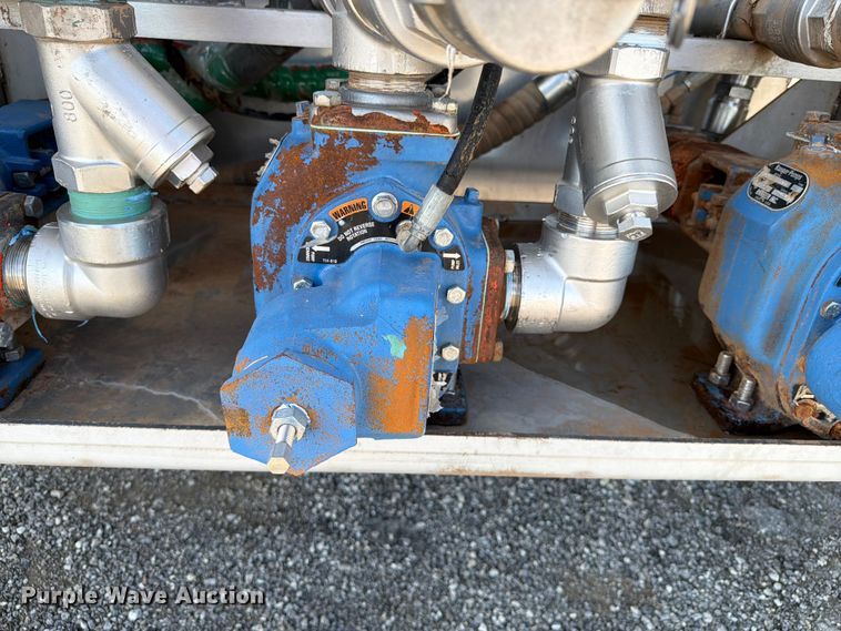 image for item EG9315 2014 Brenner vacuum trailer