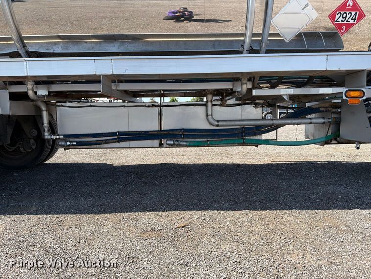 image for item EG9315 2014 Brenner vacuum trailer