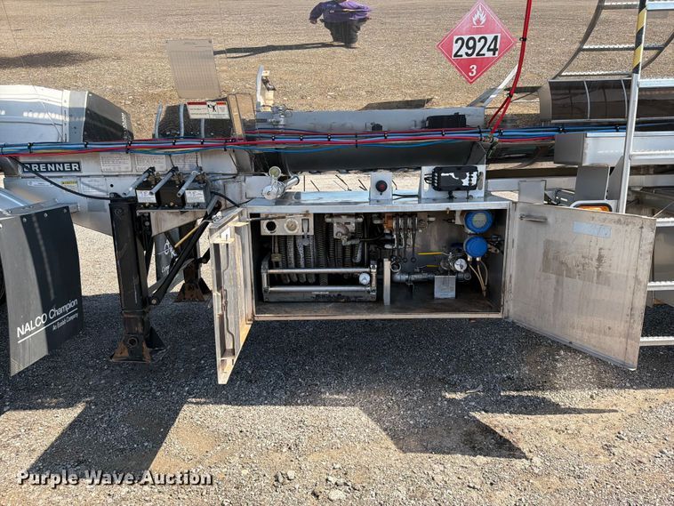 image for item EG9315 2014 Brenner vacuum trailer