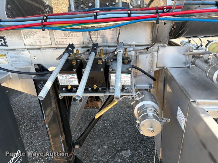 image for item EG9315 2014 Brenner vacuum trailer