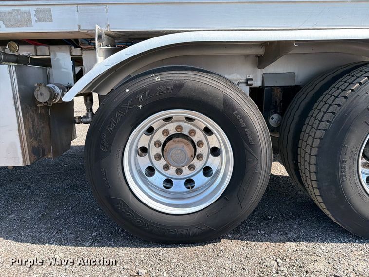 image for item EG9315 2014 Brenner vacuum trailer