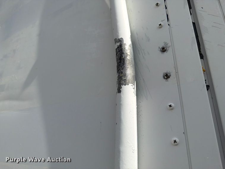 image for item EG9323 2000 Kentucky drop frame dry van trailer