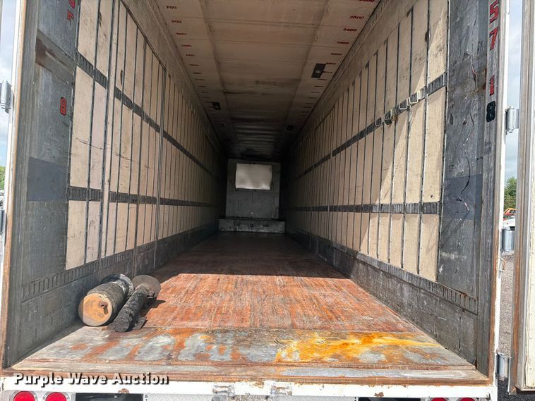 image for item EG9323 2000 Kentucky drop frame dry van trailer