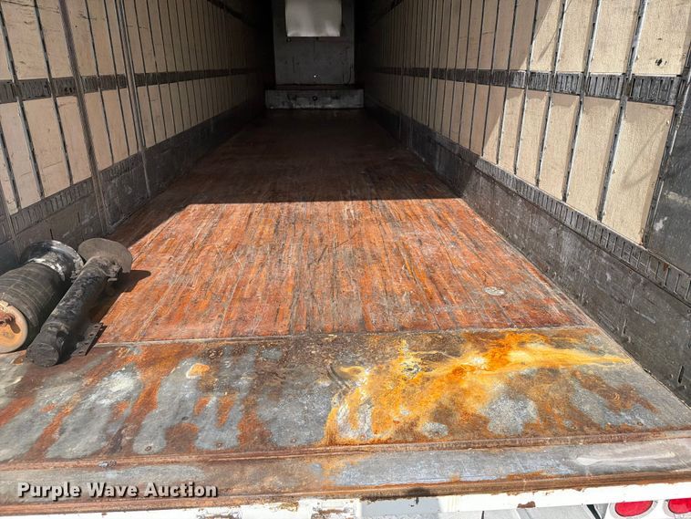 image for item EG9323 2000 Kentucky drop frame dry van trailer