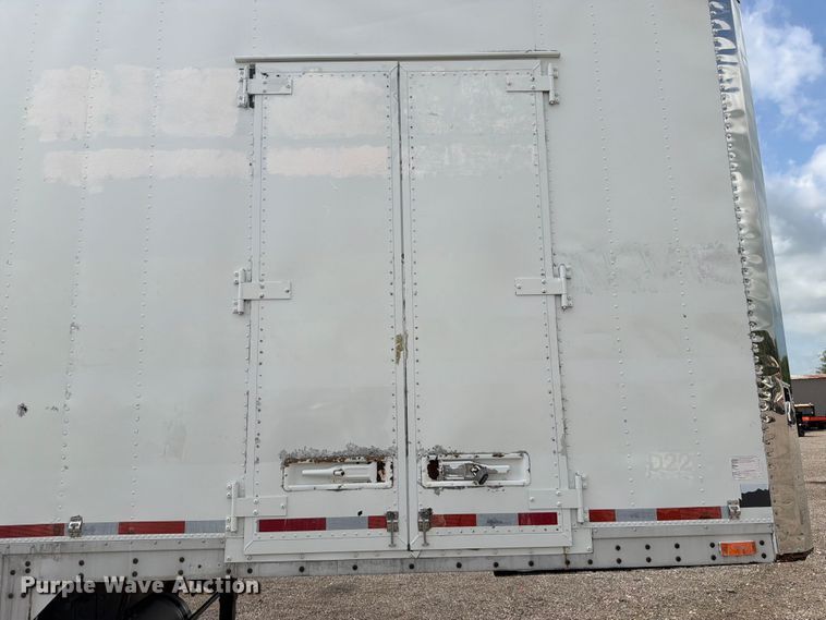 image for item EG9323 2000 Kentucky drop frame dry van trailer