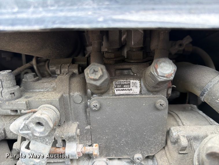 image for item EL0109 2016 Freightliner Cascadia semi truck