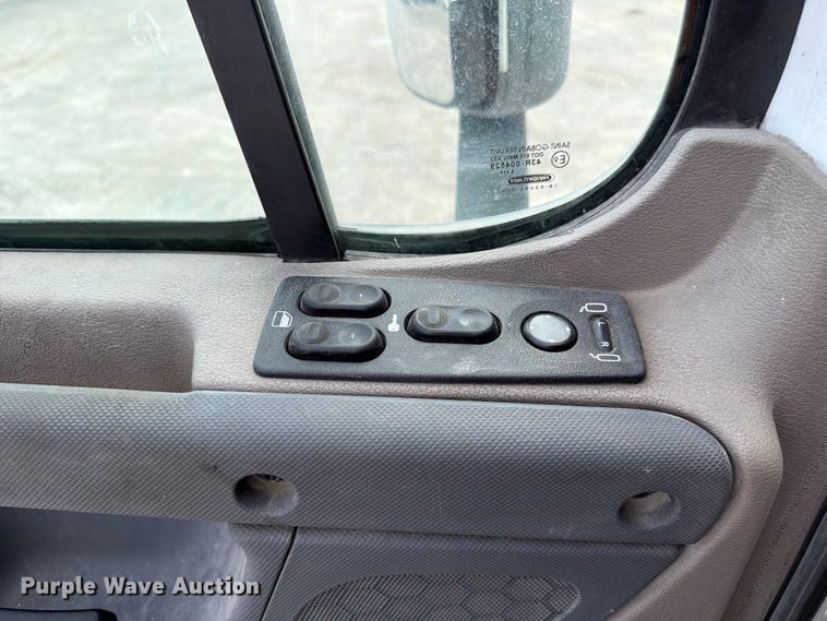 image for item EL0109 2016 Freightliner Cascadia semi truck
