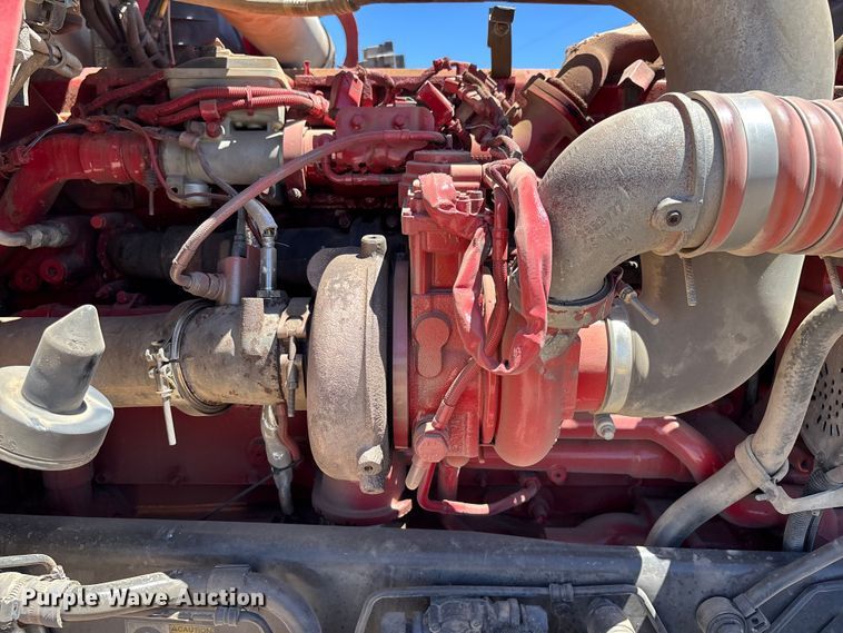 image for item EL2492 2011 Kenworth W900 semi truck