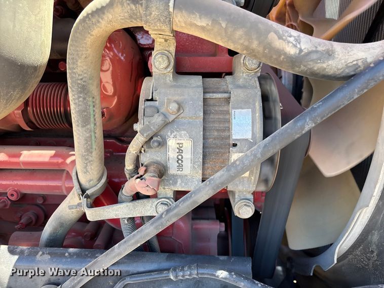 image for item EL2492 2011 Kenworth W900 semi truck