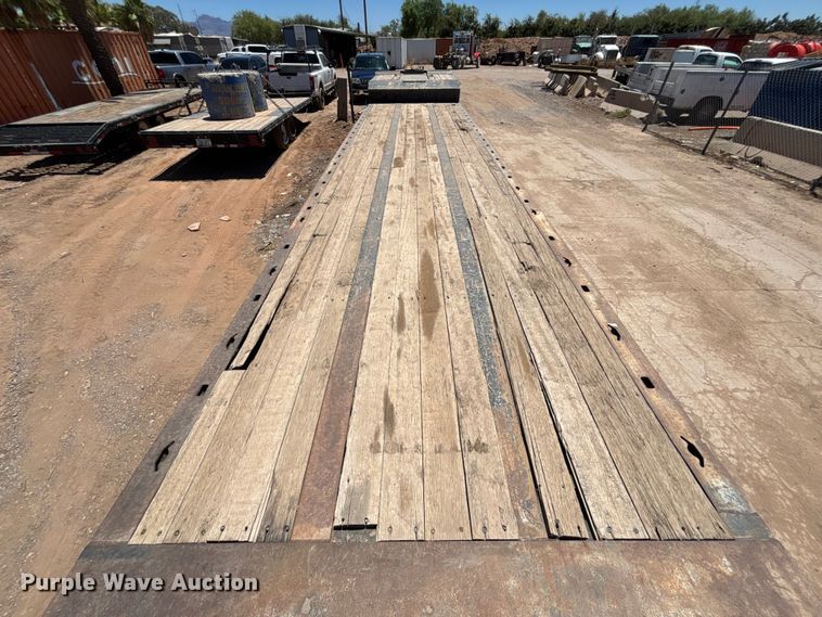 image for item EL2493 2009 Landoll Corporation Tran45 drop tilt deck equipment trailer
