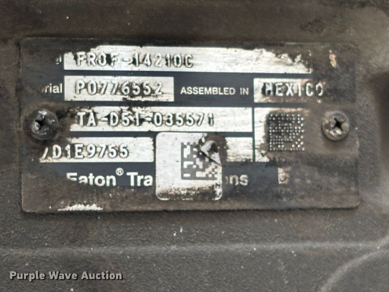 image for item EL2506 2015 International 8600 semi truck