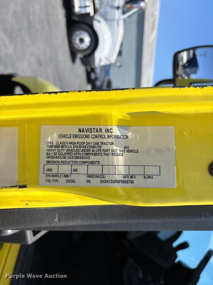 image for item EL2506 2015 International 8600 semi truck