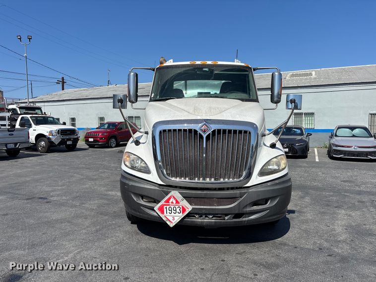 image for item EL2508 2011 International ProStar fuel truck